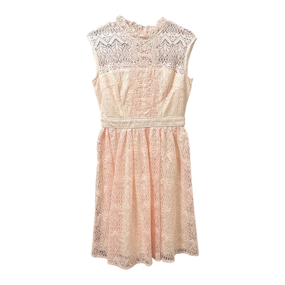 MANIJU Dresses & Skirts - Elegant Lace Dress in Cream and Pink